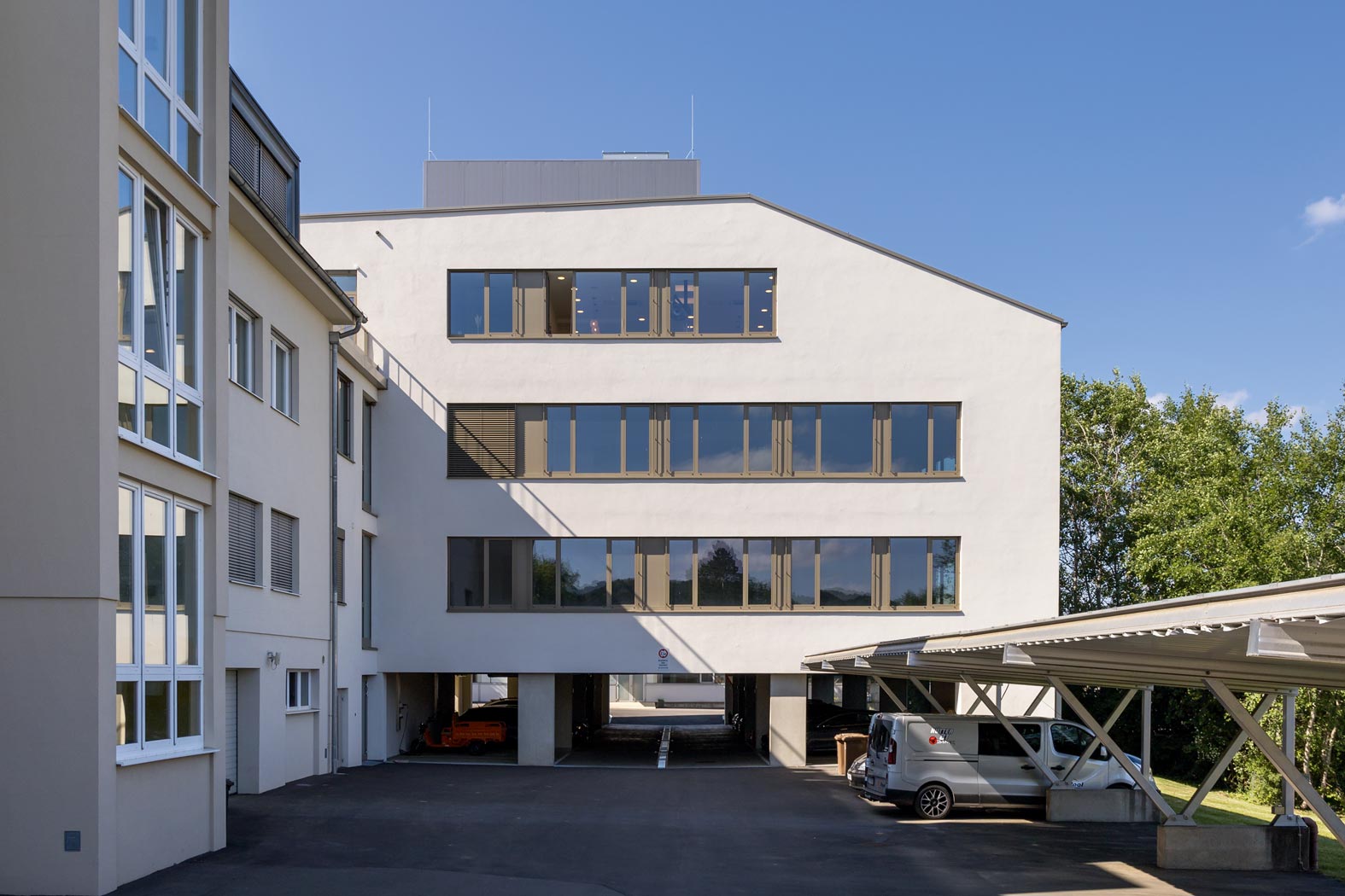 hecher bau steiermark wien gewerbebau industriebau schulen kindergarten wohnbau altbau fassadensanierungen wohnbausanierung